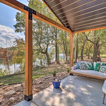 Modern Norfork House With Patio On White River! Kültér fotó