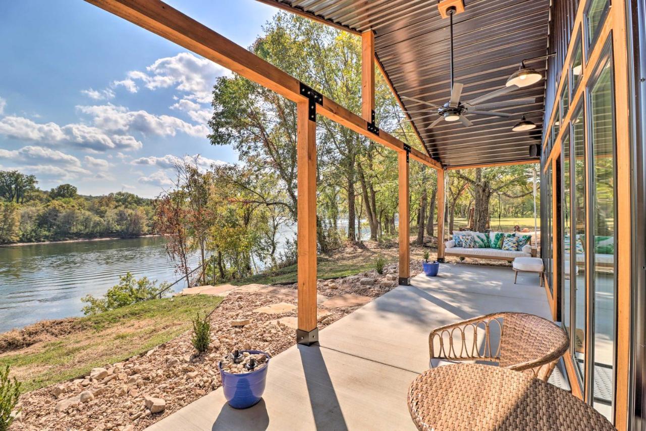 Modern Norfork House With Patio On White River! Kültér fotó