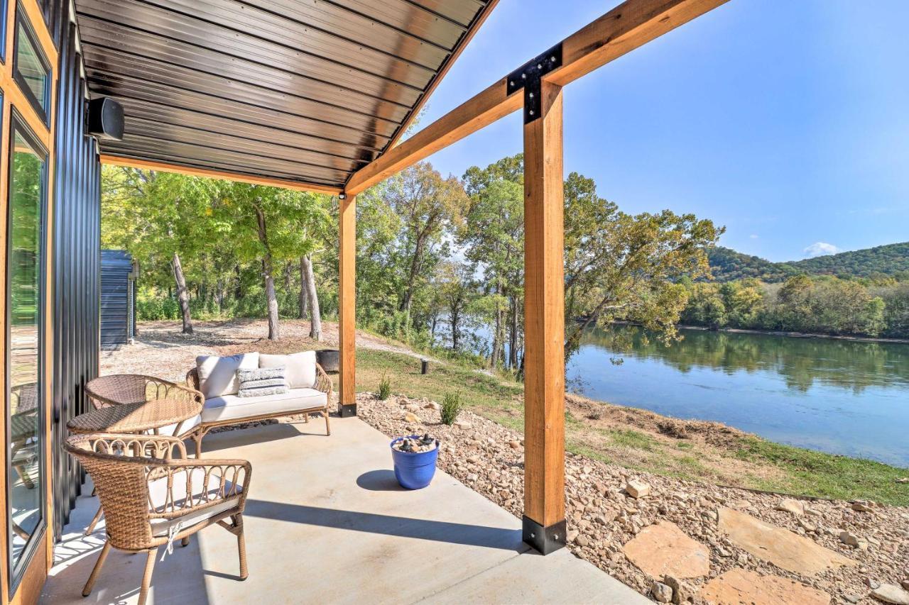 Modern Norfork House With Patio On White River! Kültér fotó